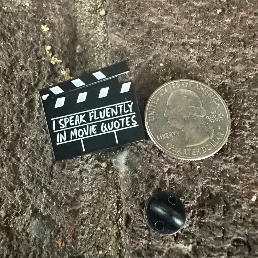 ✨Movie Set Clapboard Enamel Pin Speak Fluently In Movie Quotes Brooch Black Film - Picture 6 of 6